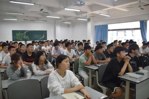 说明: b8ddf17dc8073c53bc41bf6f669c28d8