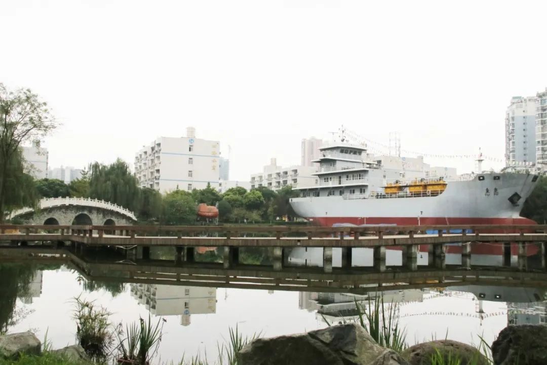 说明: 4642b2492413f5cf909ea01236f10f4e